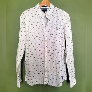 Banana Republic White Casual Button Down Shirt